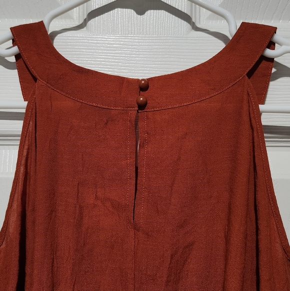 CATO NWOT Burnt Orange Cold Shoulder 3/4 Sleeve Top Size Large - Picture 6 of 6